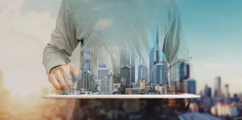 مشهد حضري وتقني يعكس التطوير العقاري والابتكار